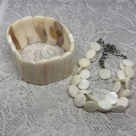Bundle lot 2 mother of pearl MoP shell bracelets boho beach summer vacation. - Picture 4 of 8